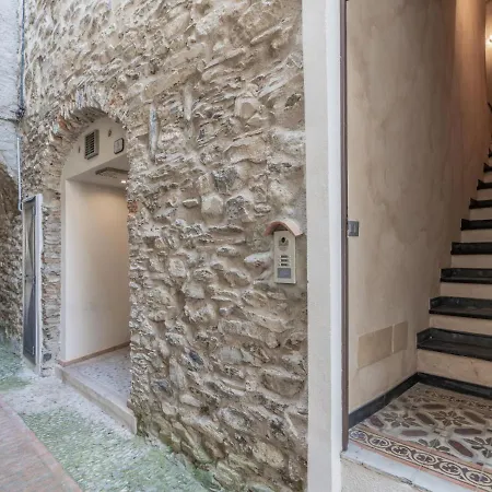 Locazione Turistica Cannella *